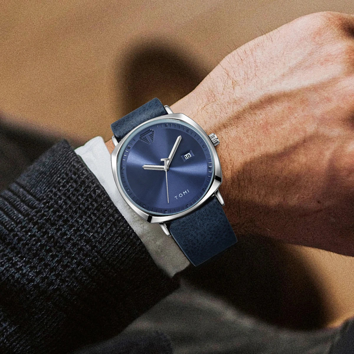 TOMI New 2PCS Luxury Business Men Watch Gift Box Set Simple and Casual Men Calendar Quartz Watch Pen Reloj Men Holiday Gift